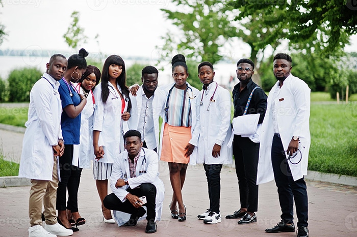 Bangladesh White Coat Exporter (3)