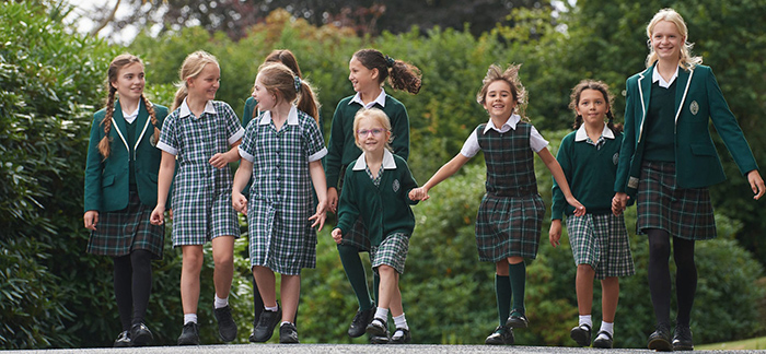 Custom Logo School Uniform Manufacturer (18)