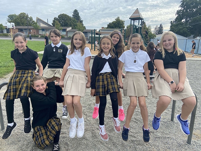 Eco-Friendly School Uniform Manufacturer (2)